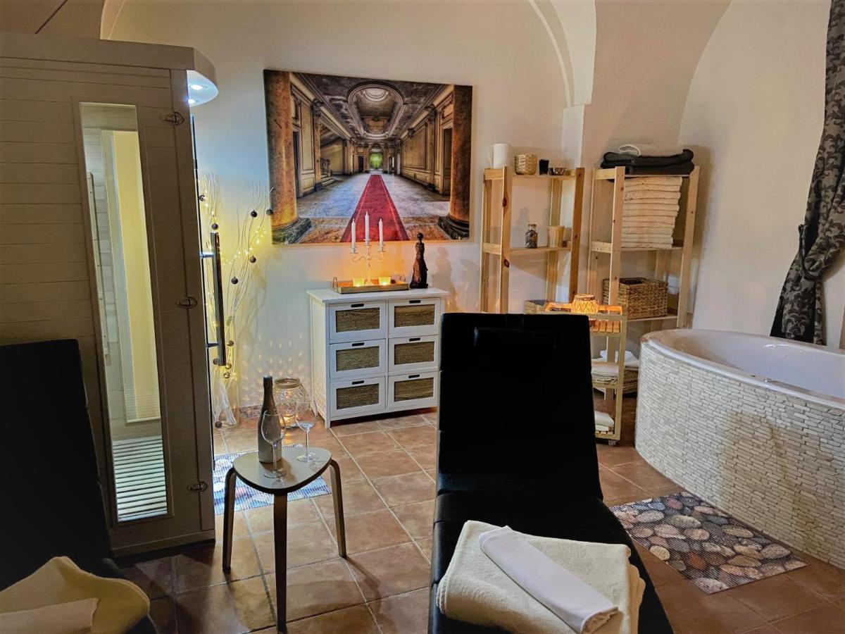 Penzion Královské lázně Poděbrady Exterior foto